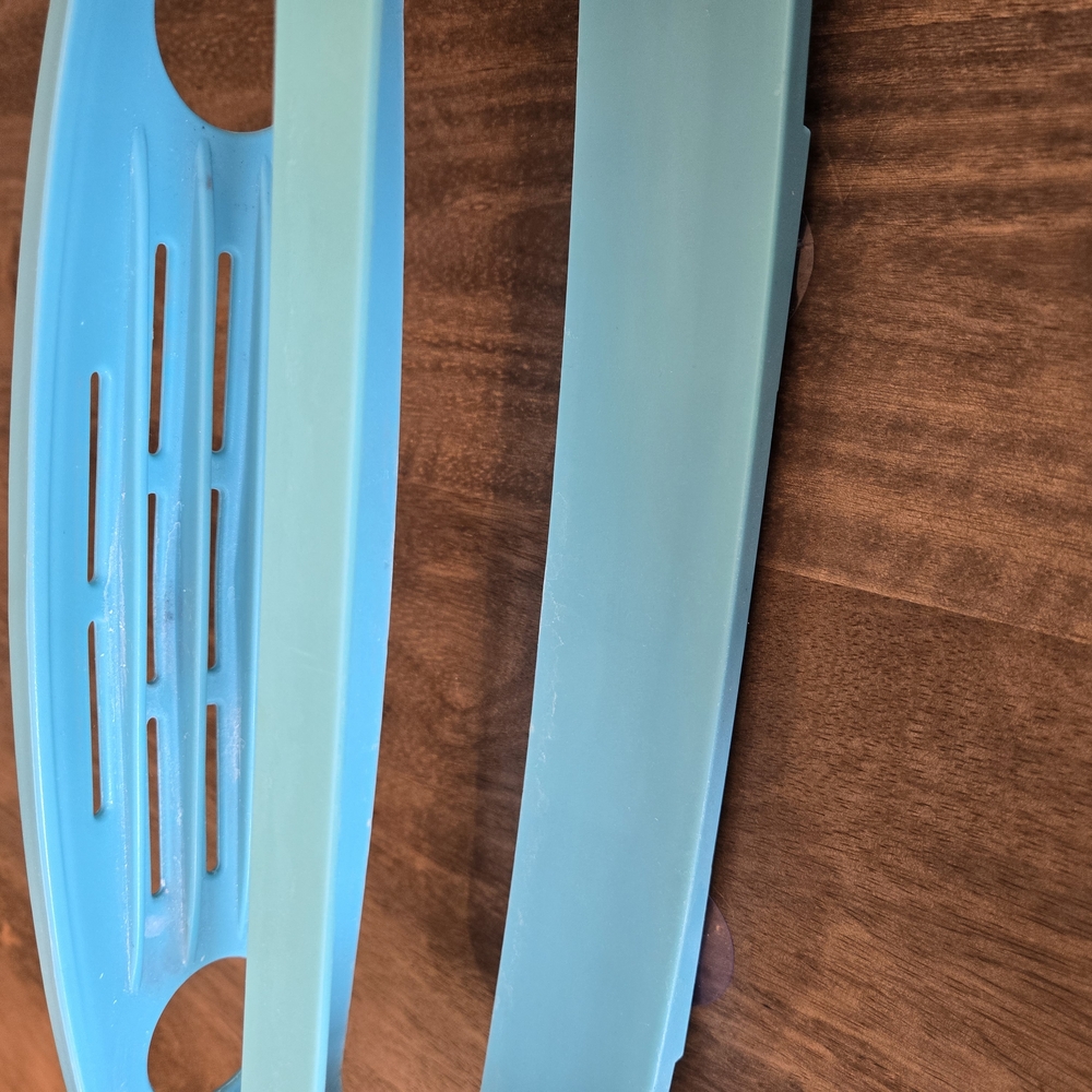 Umbra Aqua Flex Hanging Shower Storage Rack Caddy - Picture 6 of 7